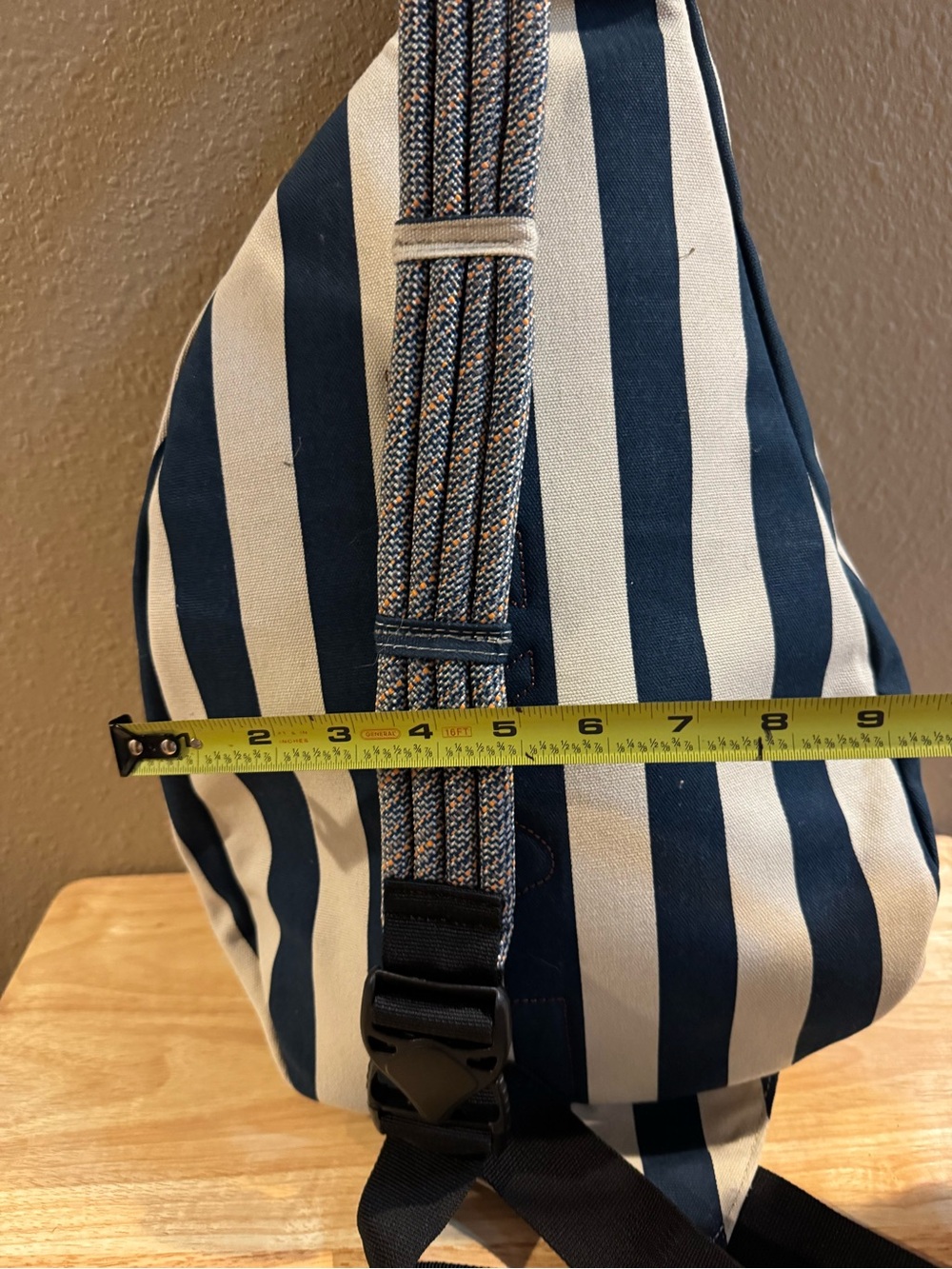 Kavu Rope Sling Backpack - Picture 3 of 8